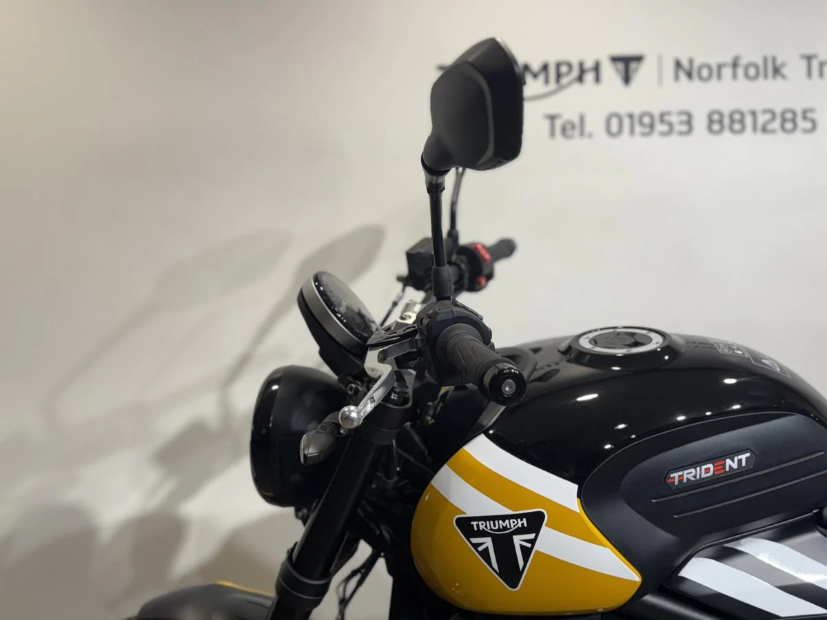 Triumph Trident 660 - Image 8