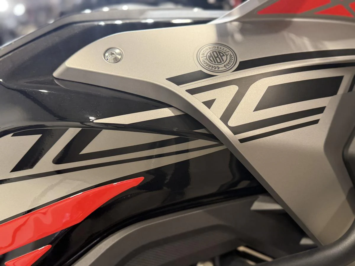 Morbidelli T1002VX - Image 25