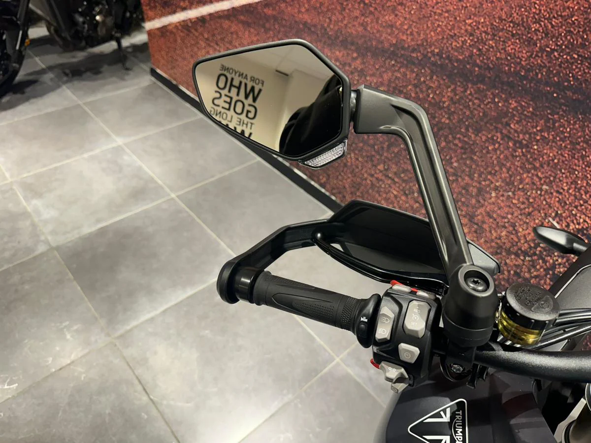 Triumph Tiger 1200 Desert Edition - Image 26