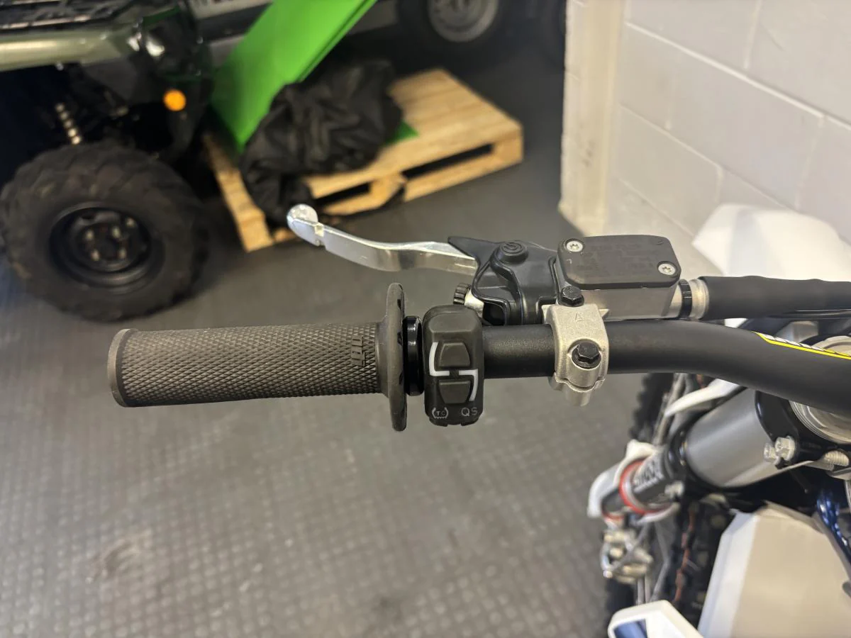 Husqvarna FC250 2026 - Image 11