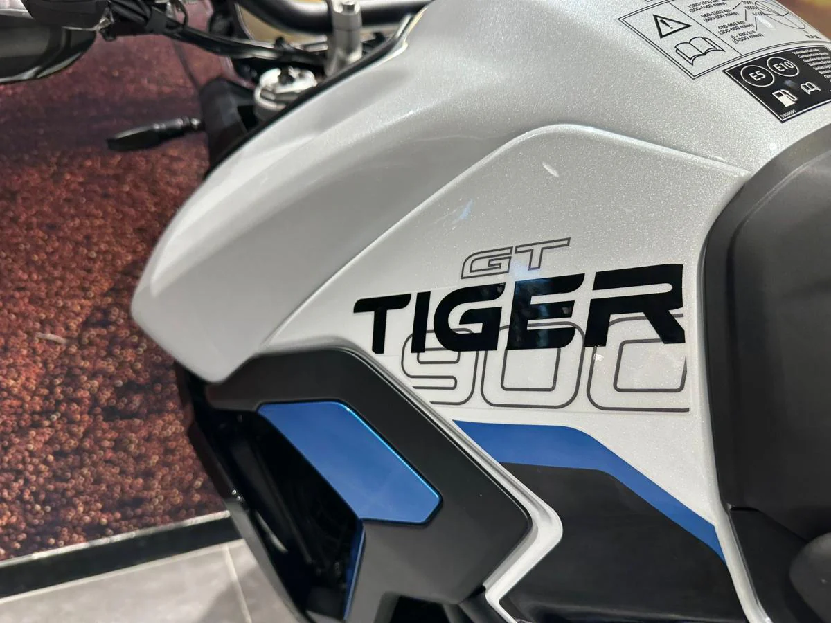 Triumph Tiger 900 Alpine Edition - Image 30