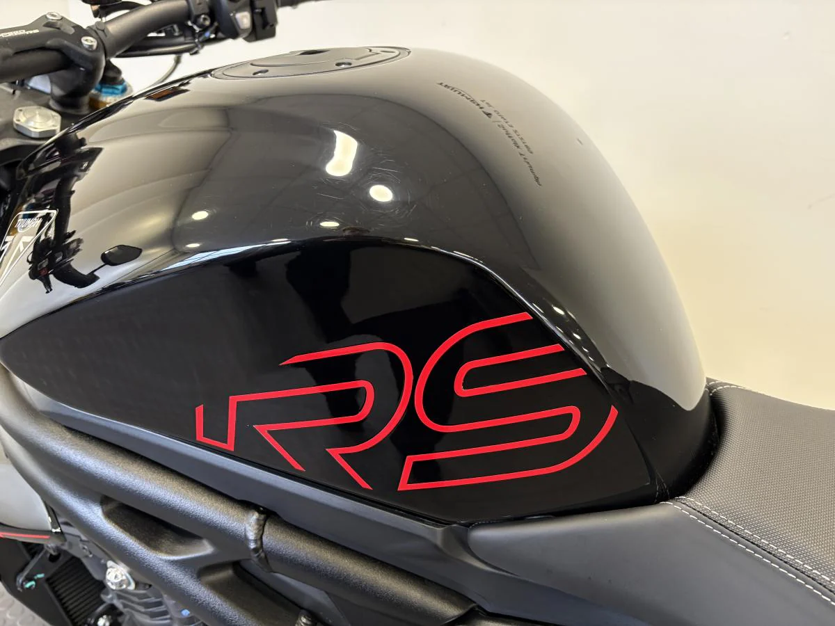 Triumph Speed Triple 1200 RS - Image 27
