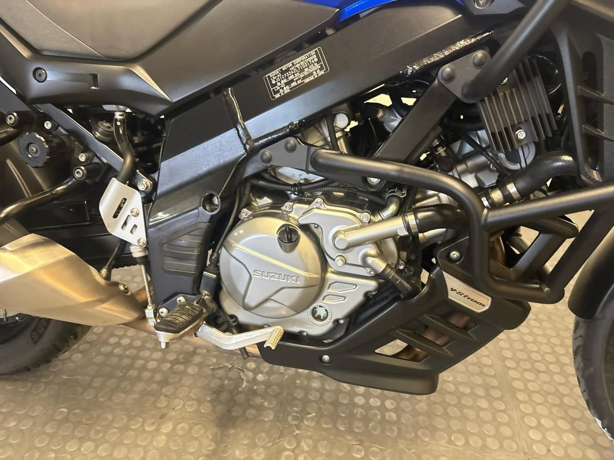 Suzuki V-Strom 650 - Image 27