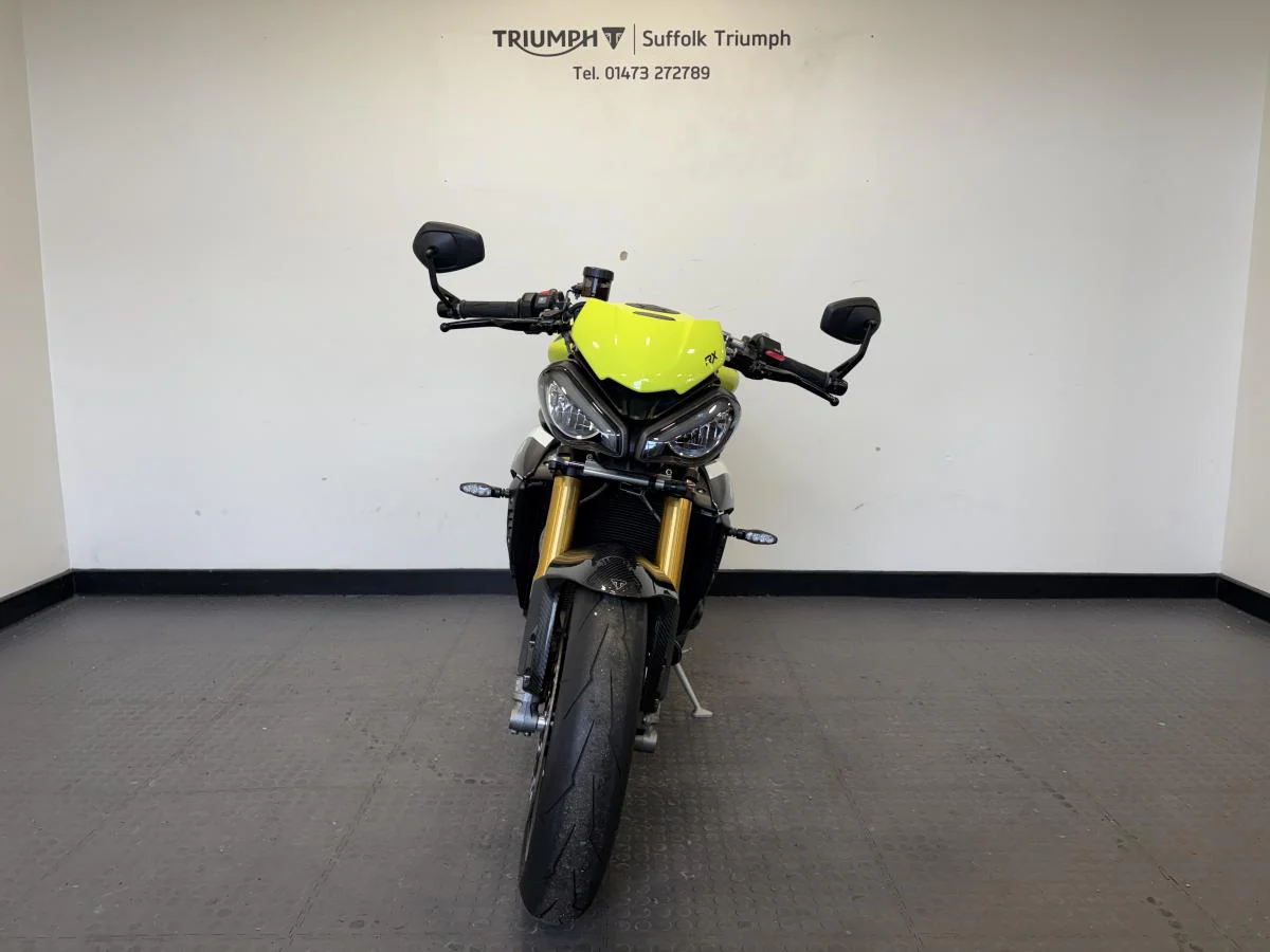 Triumph Speed Triple 1200 RX - Image 24