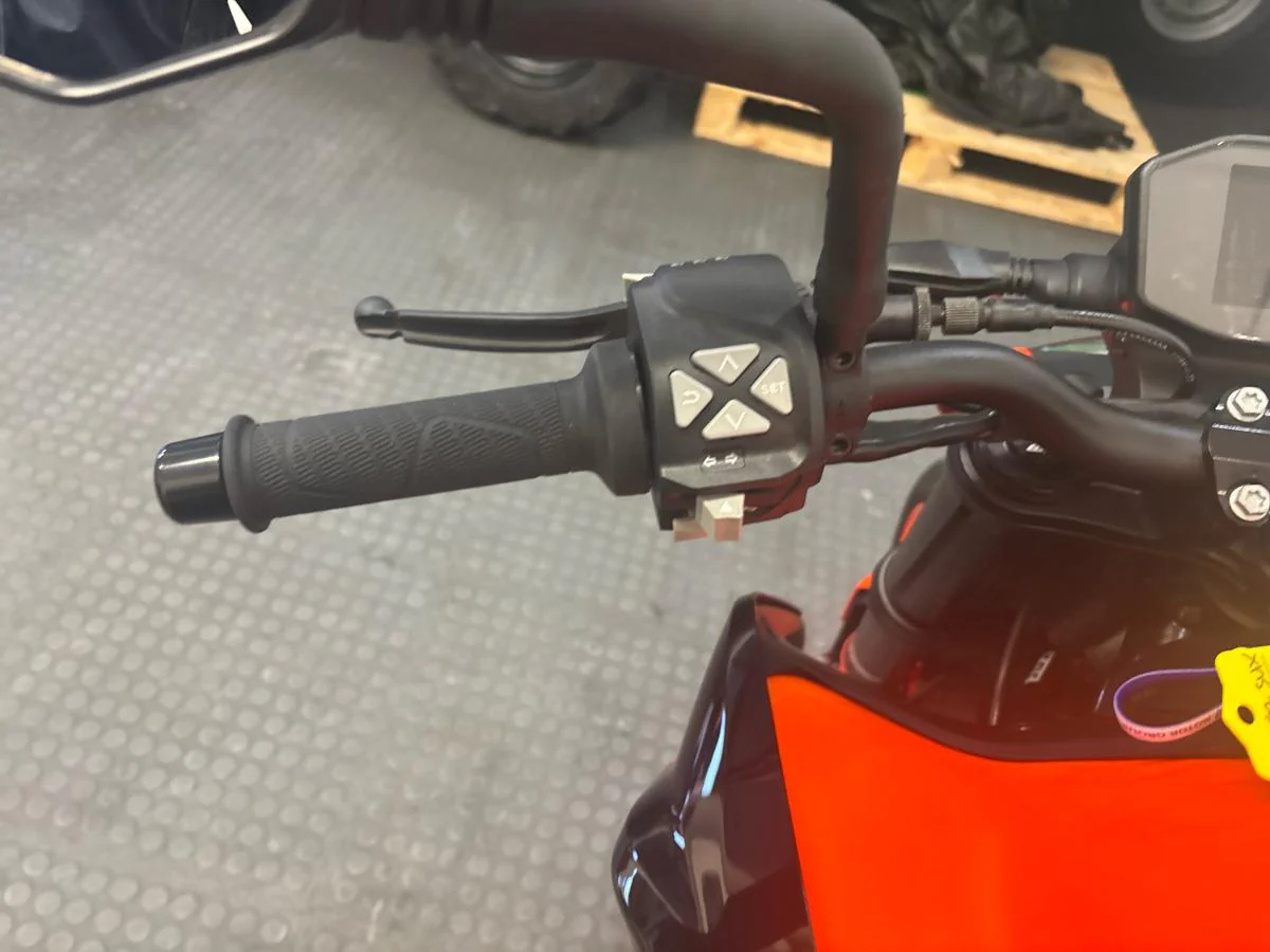 KTM 890 Duke GP 2022 - Image 17