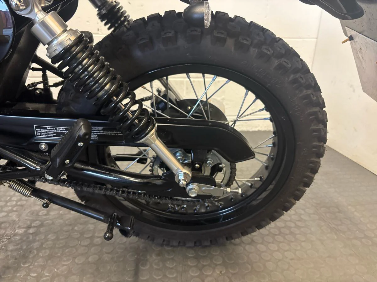 Herald Motor Co Scrambler 125 - Image 16
