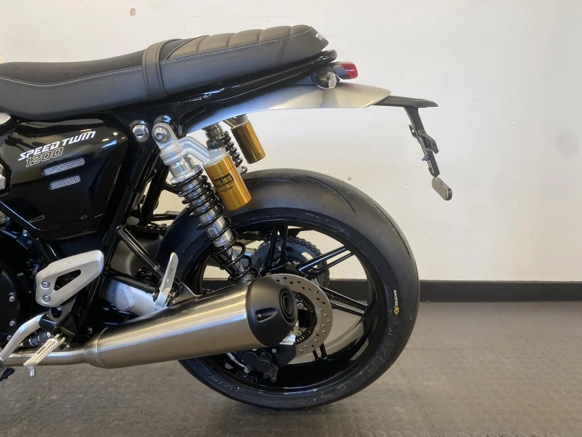 Triumph Speed Twin 1200 RS - Image 11