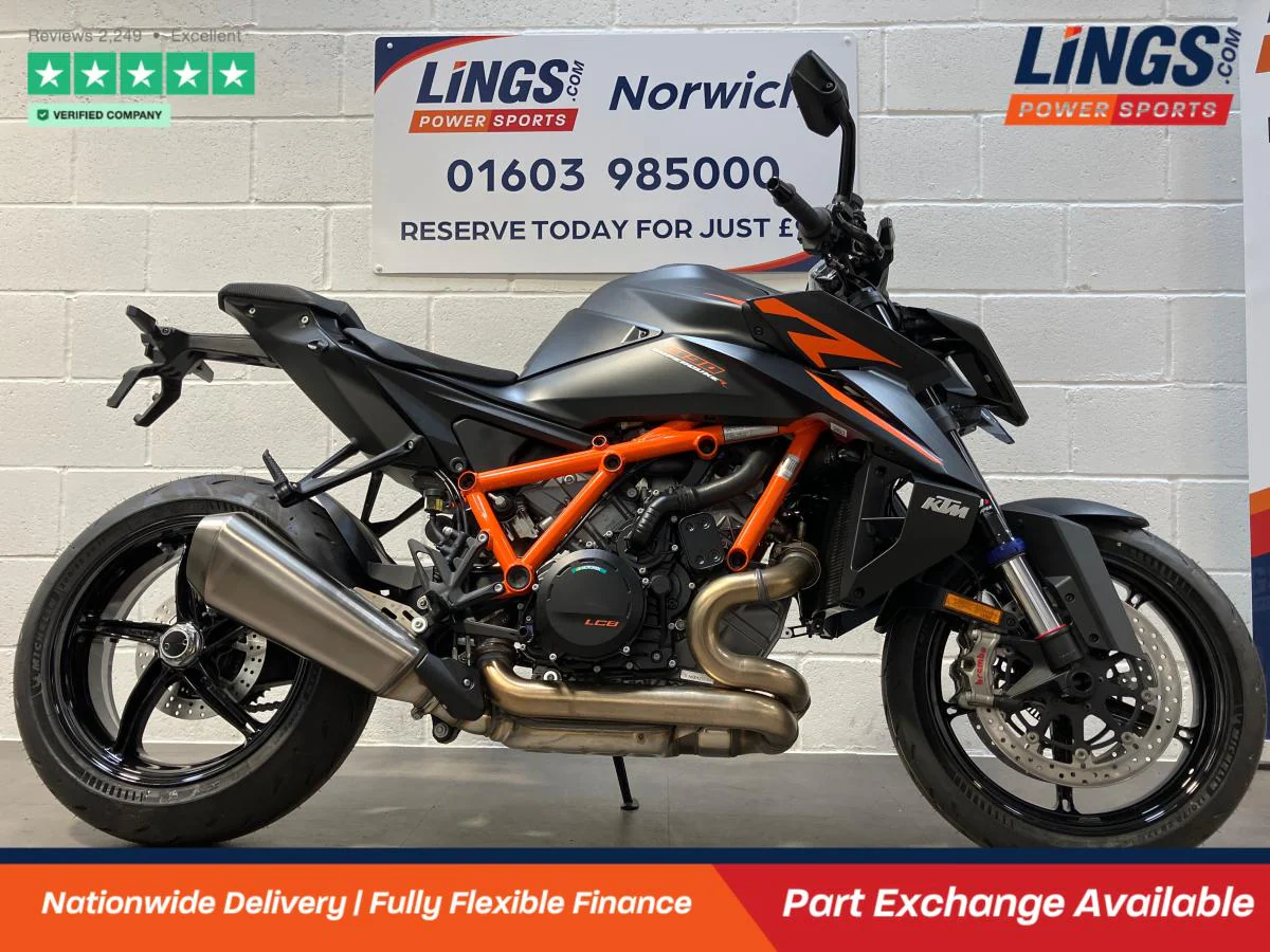 KTM 1390 SUPER DUKE R EVO