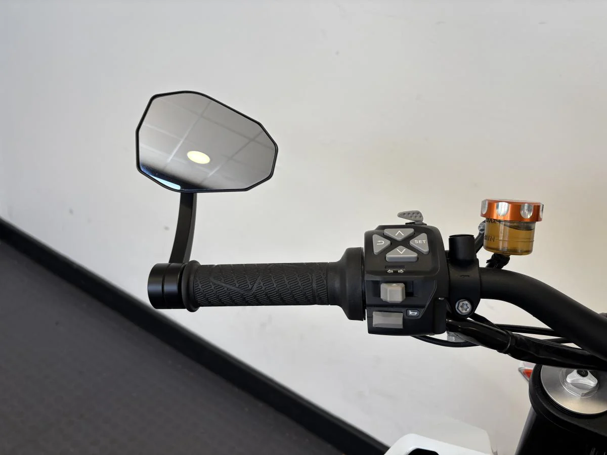 KTM 1290 Superduke R - Image 17