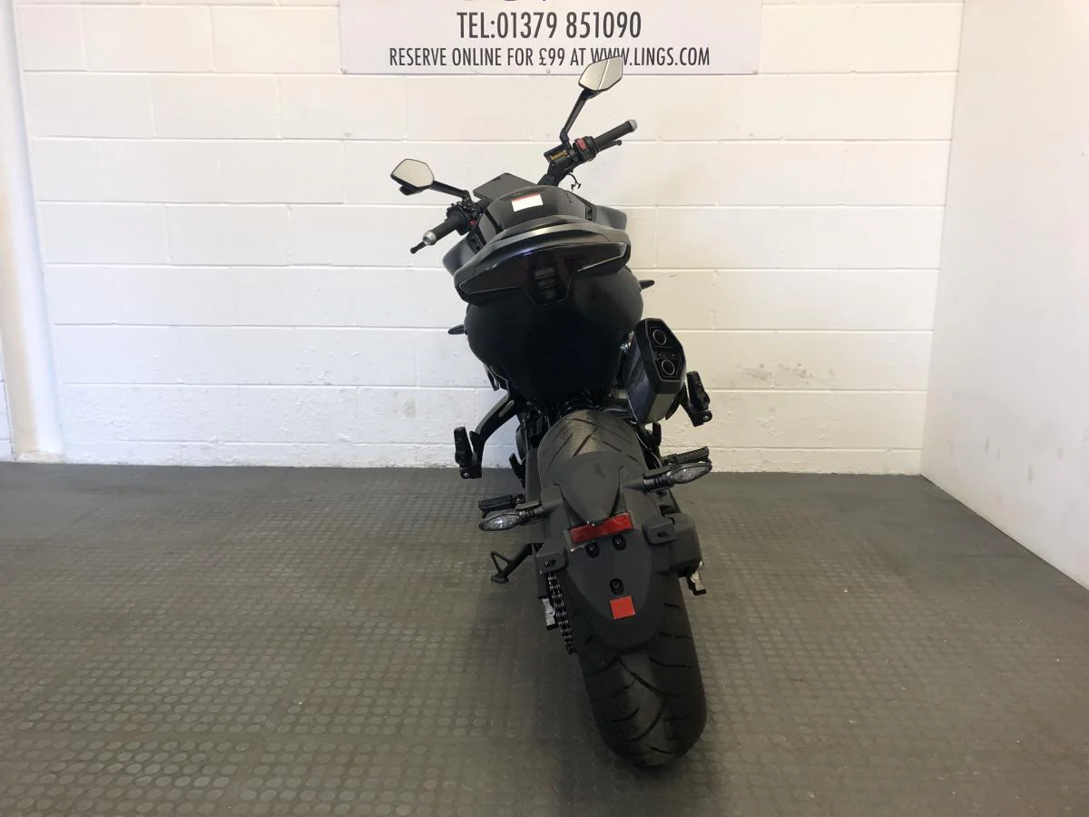 CFMOTO 800NK Advanced - Image 3