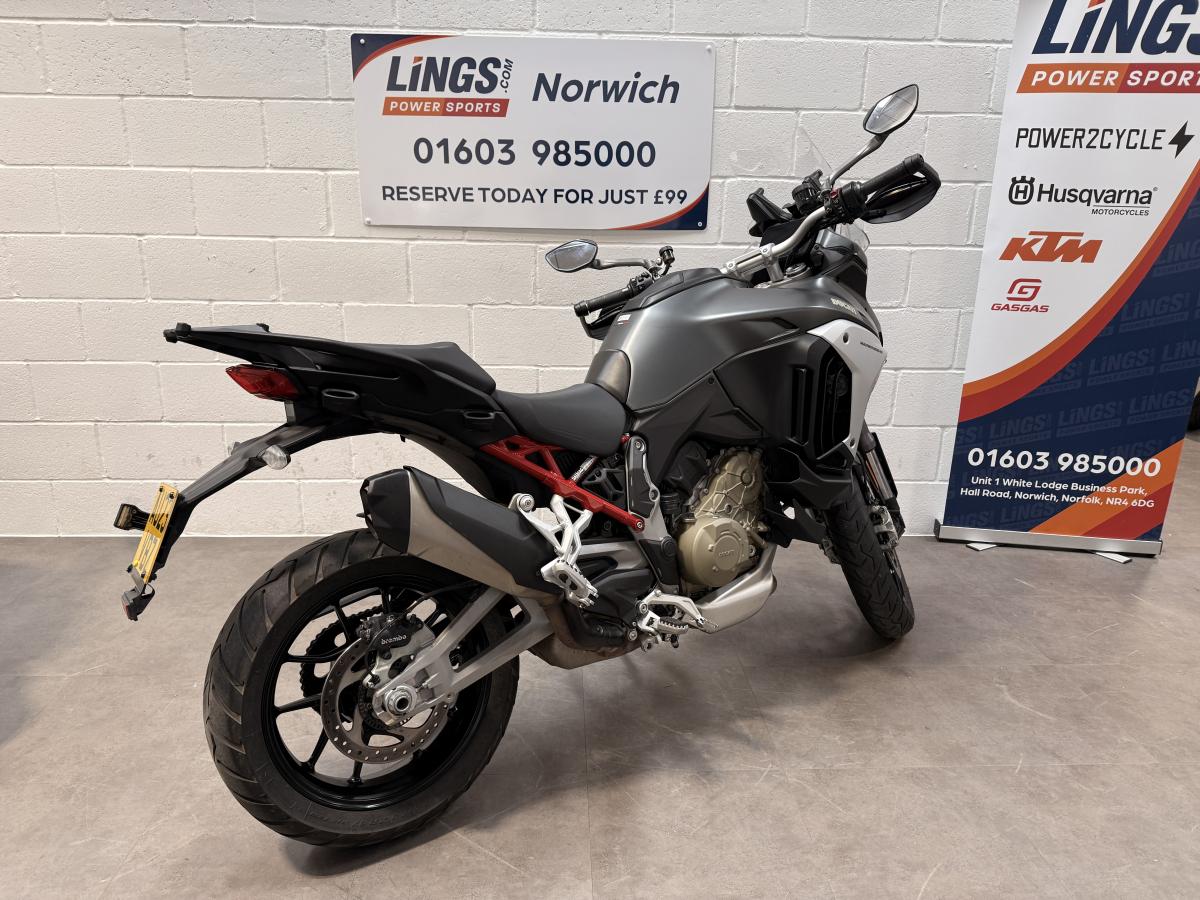 Ducati DUCATI MULTISTRADA V4S - Image 15