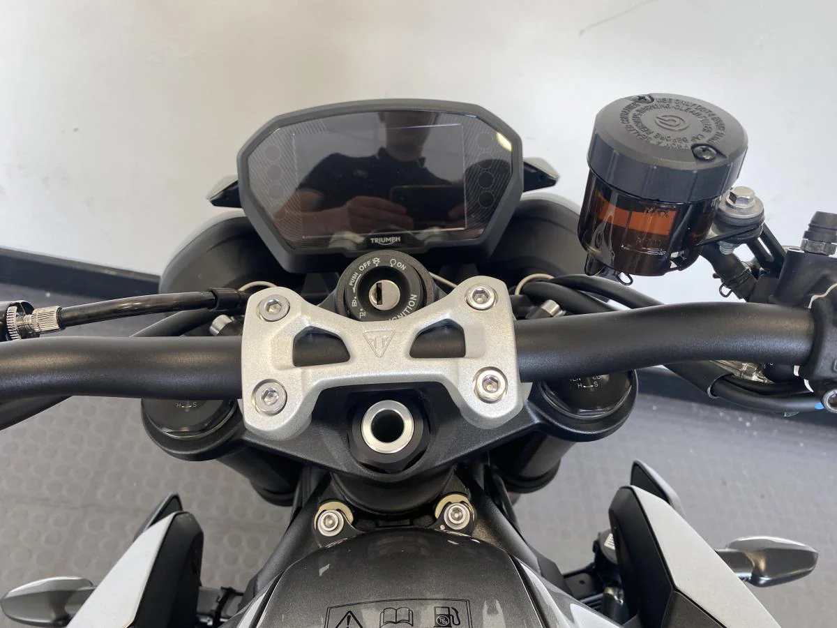 Triumph Street Triple 765 RS - Image 18