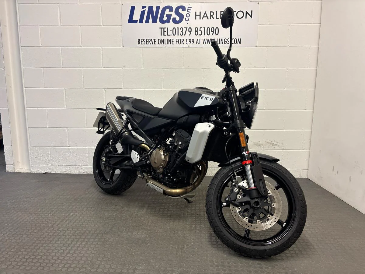Husqvarna Svartpilen 801 2024 - Image 8