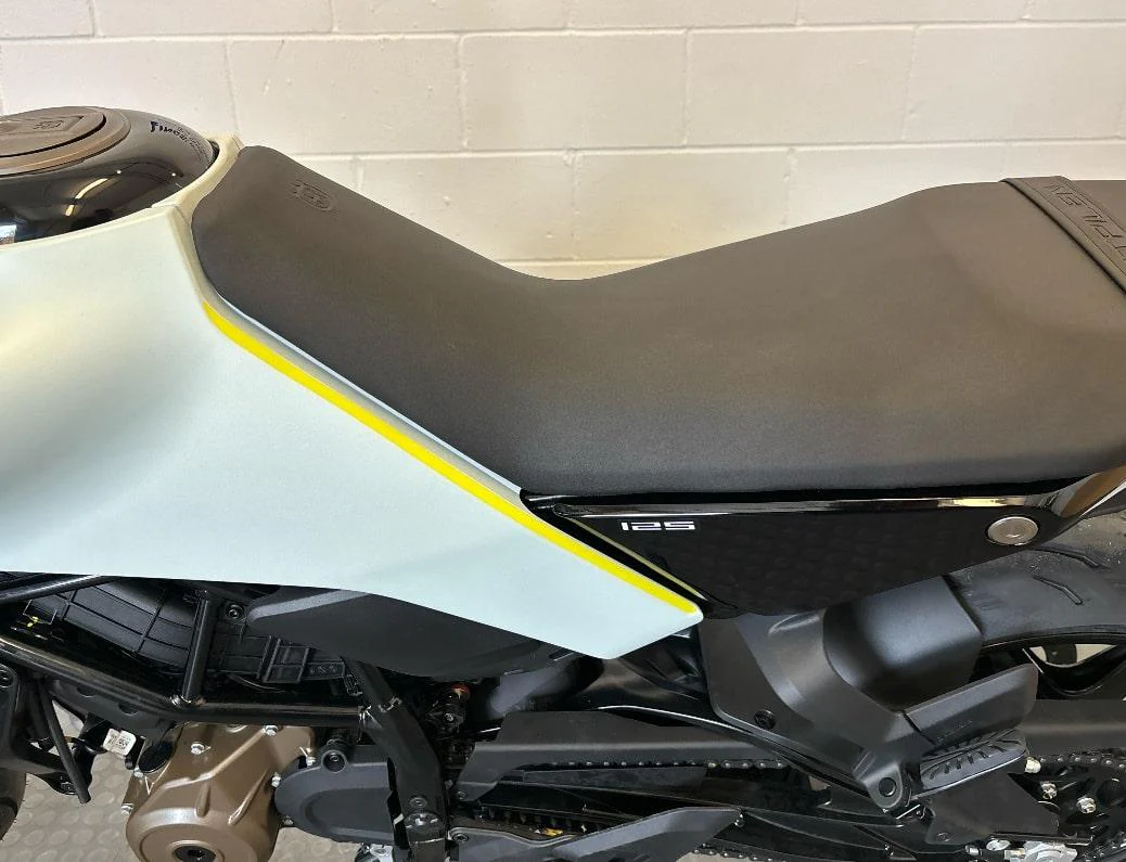 Husqvarna Vitpilen 125 2024 - Image 24
