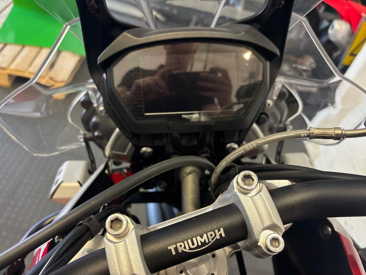 Triumph Tiger 800 XCA - Image 14